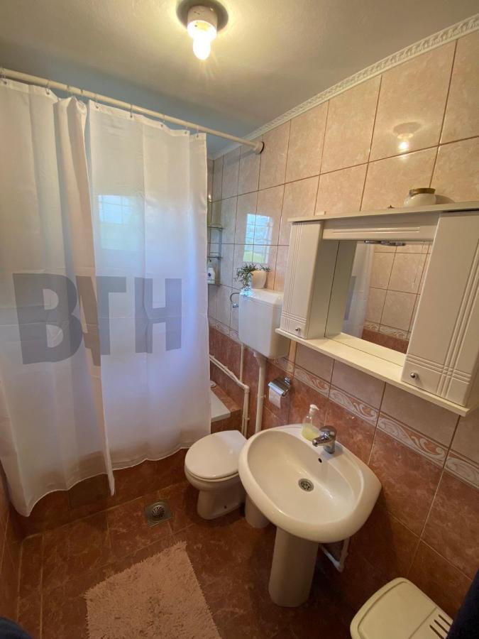 Villa Vikendica I Vajat Vrbica Kalesija Exterior foto