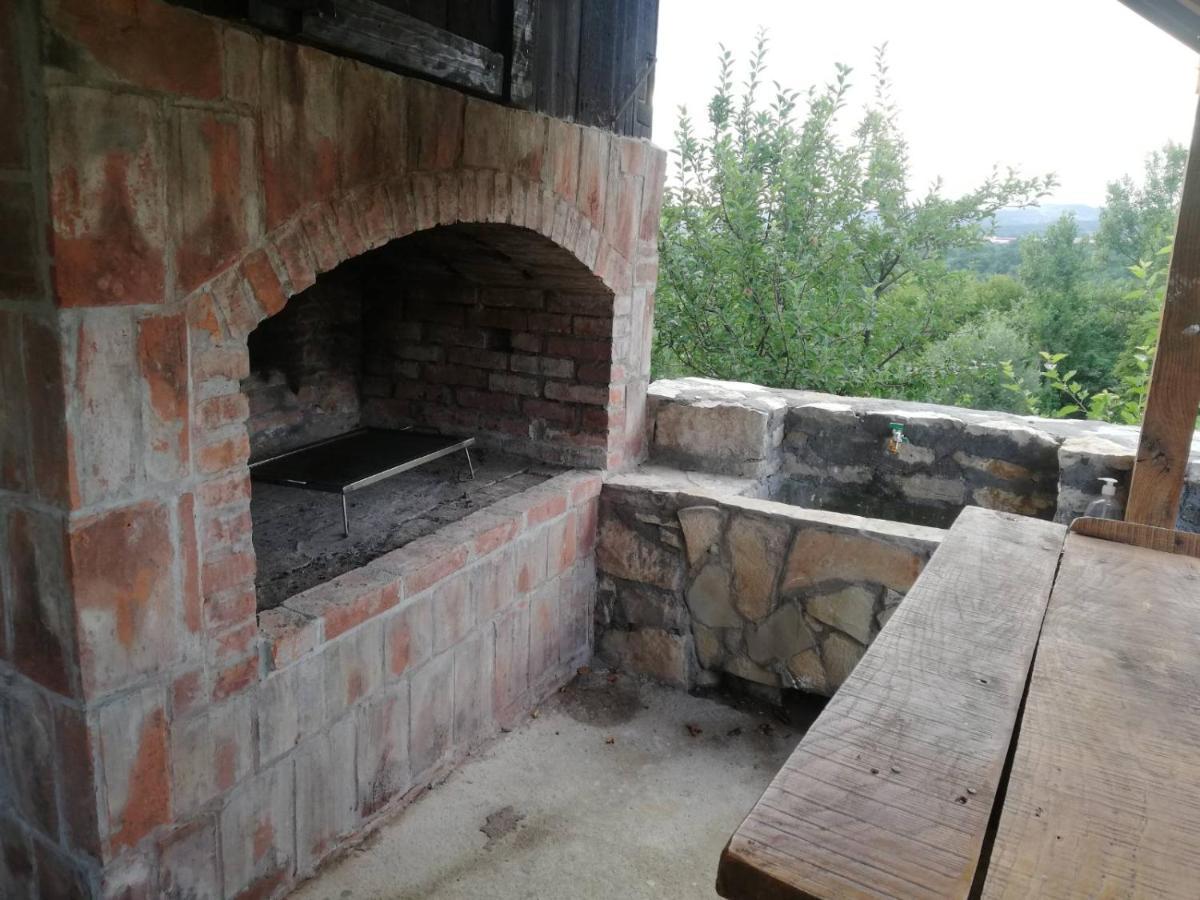 Villa Vikendica I Vajat Vrbica Kalesija Exterior foto