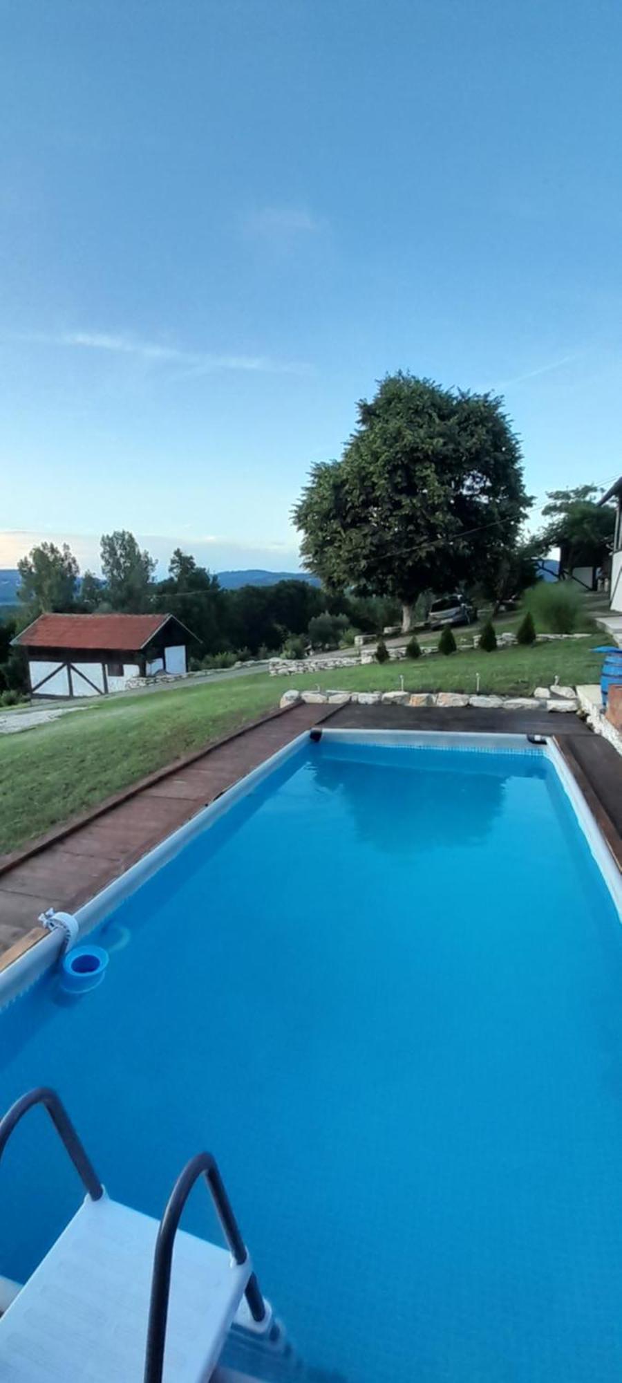 Villa Vikendica I Vajat Vrbica Kalesija Exterior foto